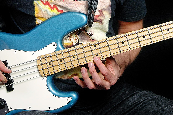 Picture showing how to fret the 12th note
